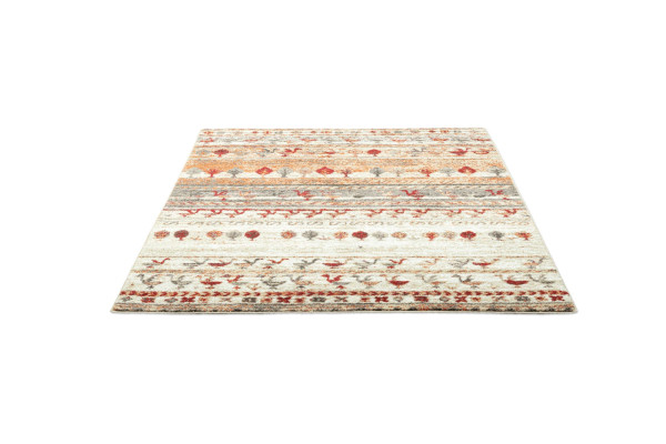 Orelia Designer rug gold